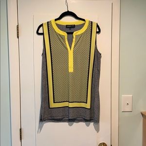 Women’s medium blouse